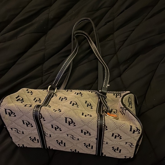 Dooney&Bourke Shoulder Bag - Picture 3 of 7